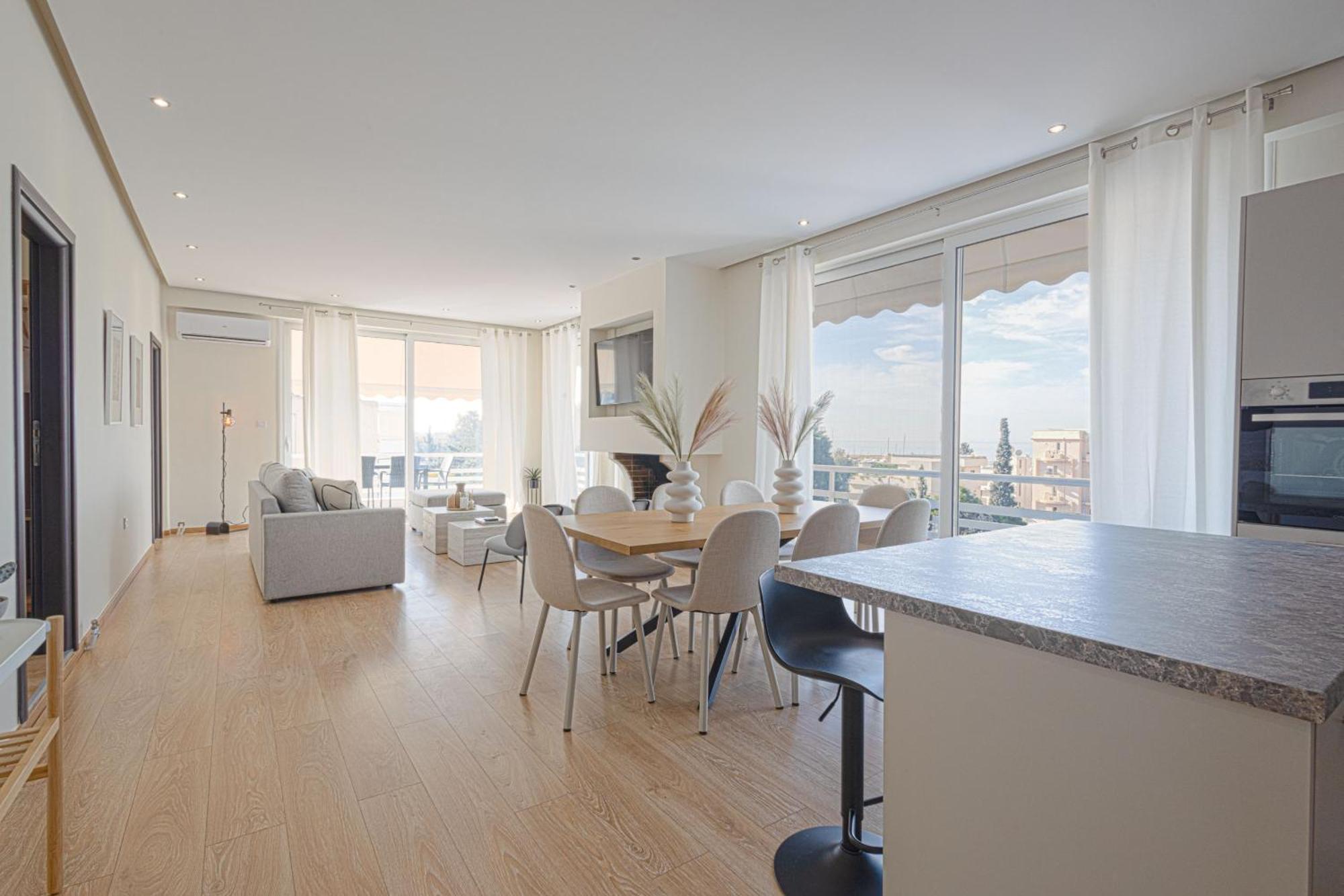 Luxurious 3-Bedroom Seaside Retreat Fully Renovated In 2025 Atene Esterno foto