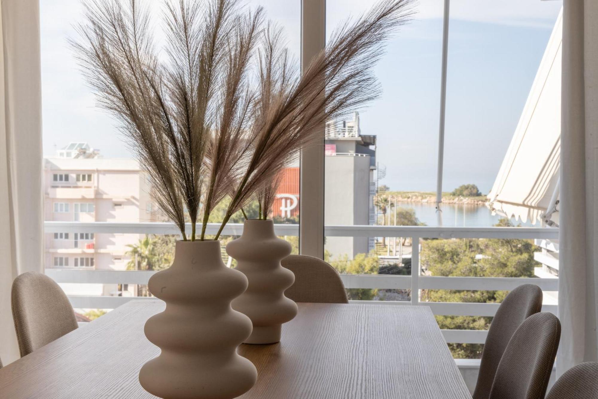 Luxurious 3-Bedroom Seaside Retreat Fully Renovated In 2025 Atene Esterno foto